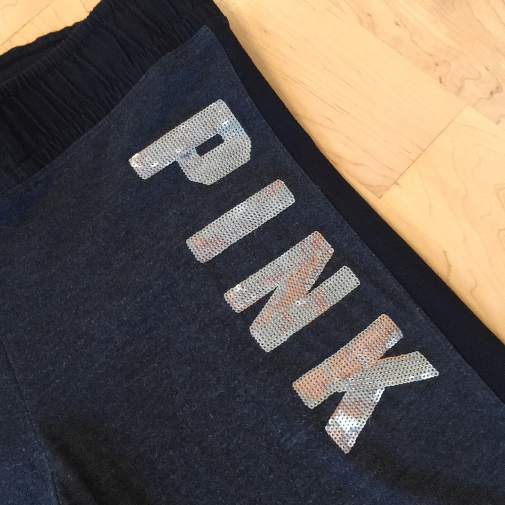 VS PINK Yoga Slim Jogger with Ankle Zip - Picture 6 of 12